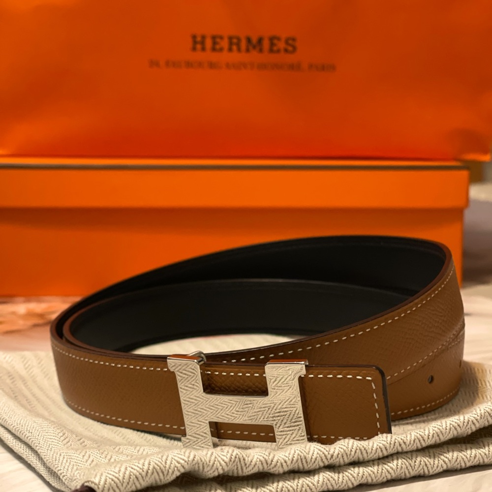 Hermes 24mm belt in black/gold